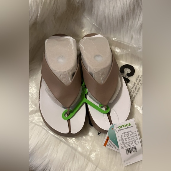 🤎Croc platform sandals🤎 - Picture 5 of 5